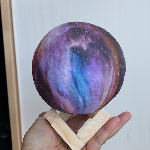 BNIB, Mind glowing 3D galaxy lamp/Cool Night Light space gift, 4.7" - Picture 4 of 17